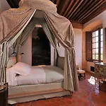 Hotel Chateau De Bagnols (Rhone)