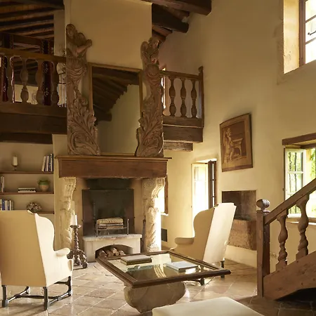 Chateau De فندق 5*