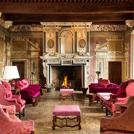 Hotel Chateau De