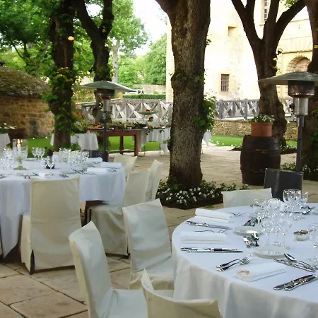 فندق Chateau De Bagnols (Rhone)