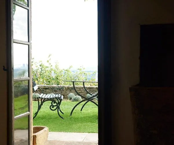 Chateau De Bagnols (Rhone)