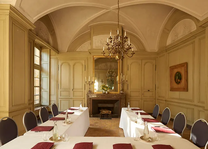 Hotel Chateau De