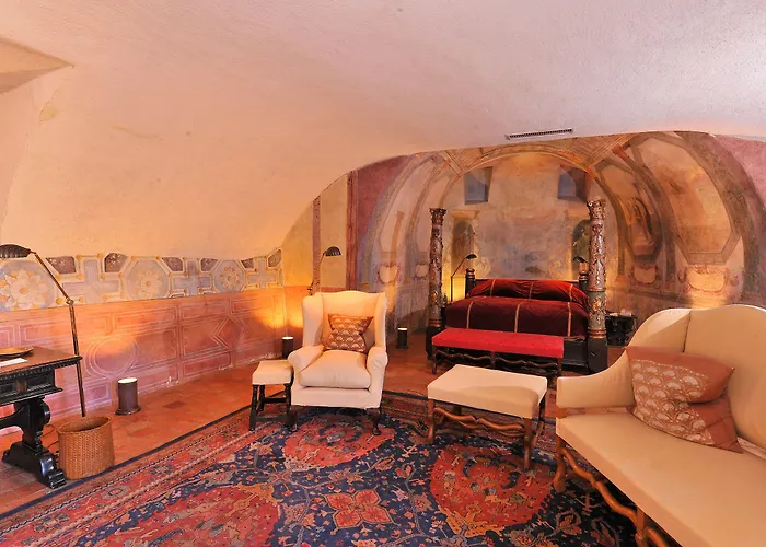 Chateau De Bagnols (Rhone)