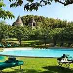 Chateau De Hotel