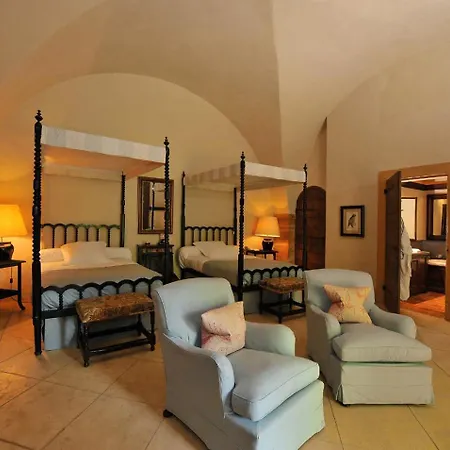Chateau De Hotel
